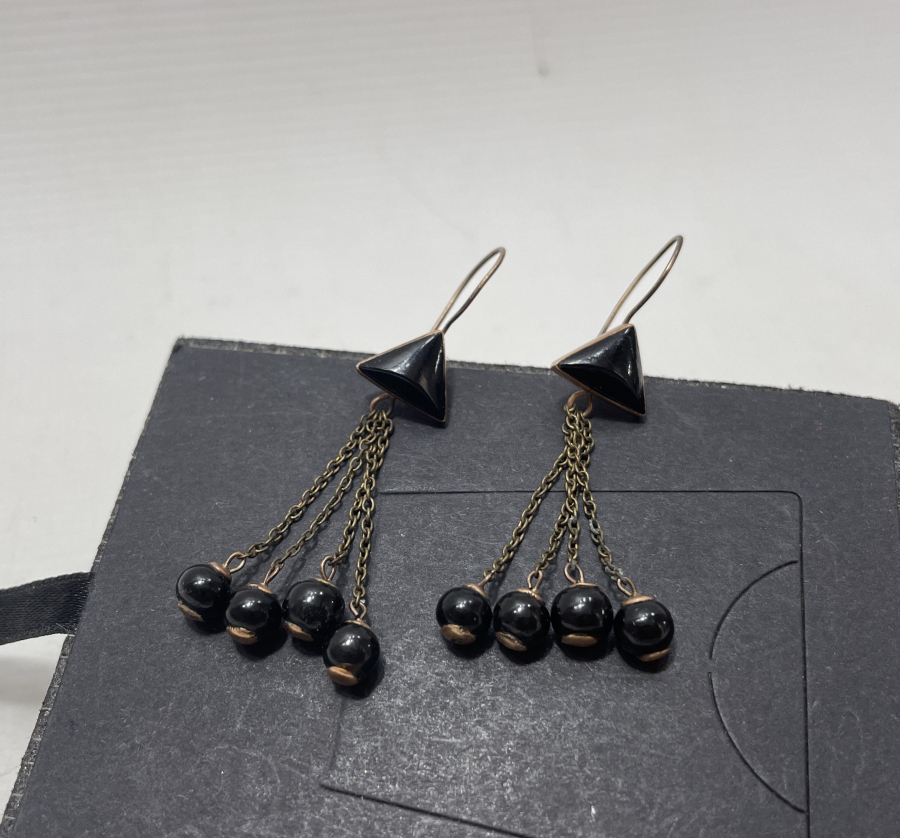 OLTU TAŞLI ANTİKA ALTIN KÜPE