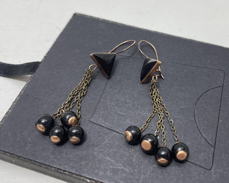 OLTU TAŞLI ANTİKA ALTIN KÜPE