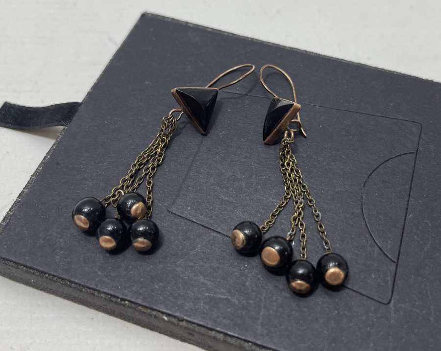 OLTU TAŞLI ANTİKA ALTIN KÜPE