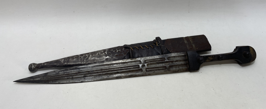 ORJİNAL KININDA USTA DAMGALI NADİR FORMDA ÇERKES KAMASI