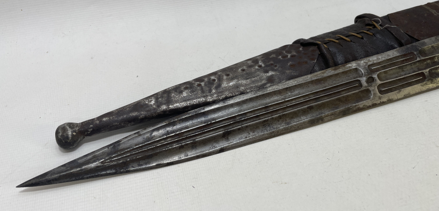 ORJİNAL KININDA USTA DAMGALI NADİR FORMDA ÇERKES KAMASI