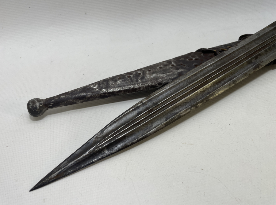 ORJİNAL KININDA USTA DAMGALI NADİR FORMDA ÇERKES KAMASI