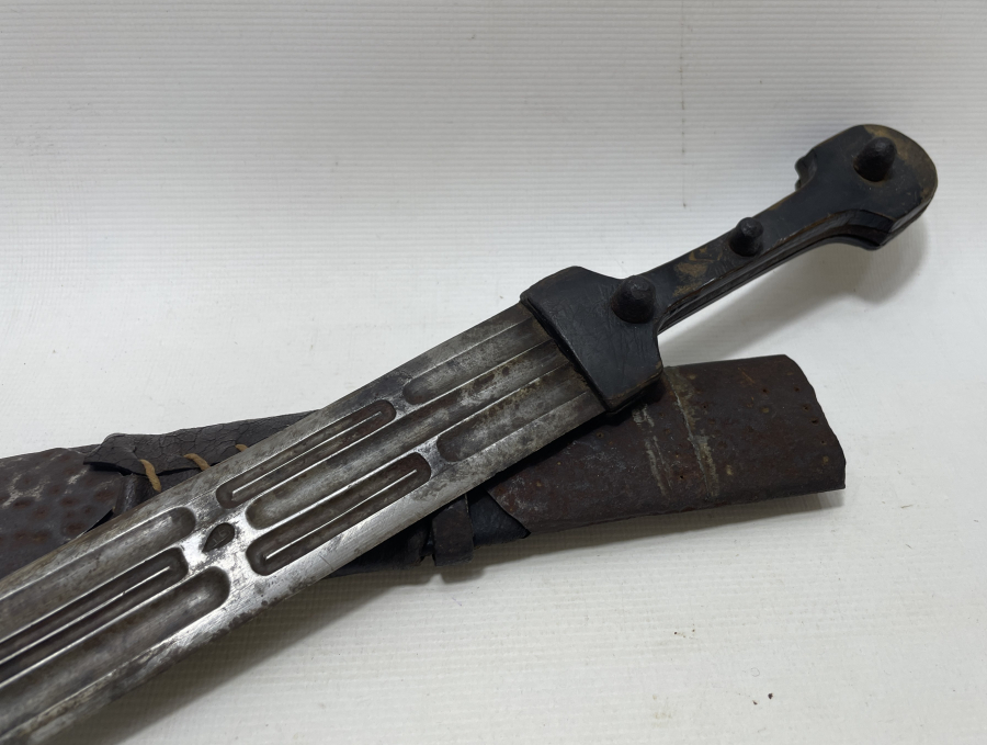 ORJİNAL KININDA USTA DAMGALI NADİR FORMDA ÇERKES KAMASI