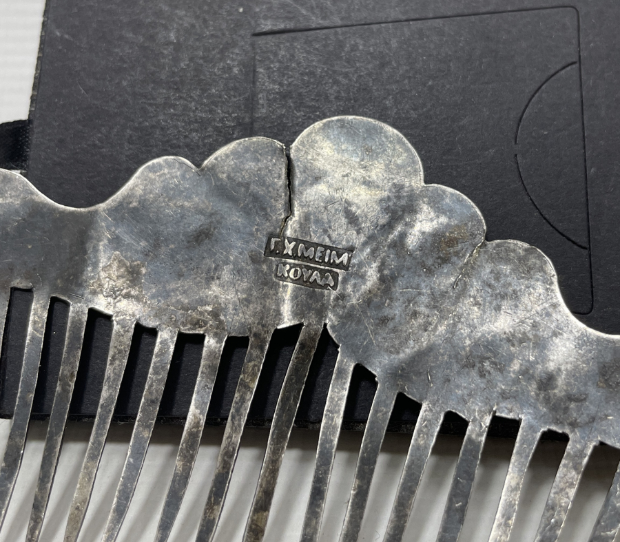 OSMANLI DÖNEMİ ARKASI KULA DAMGALI VE OSMANLICA YAZILI ÇOK NADİR TARAK FORMUNDA GELİN TACI - İLK KEZ GÖRÜLÜYOR