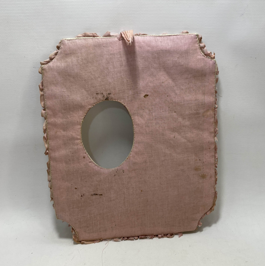 OSMANLI DÖNEMİ İPEK ÜZERİ EL İŞLEMESİ FOTOĞRAFLIK