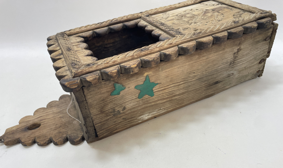 OSMANLI DÖNEMİ NADİR FORMDA İŞLEMELİ AHŞAP KUŞ YUVASI