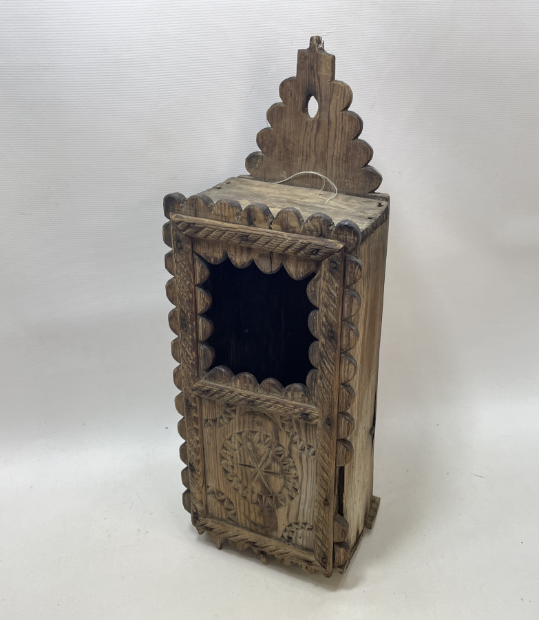 OSMANLI DÖNEMİ NADİR FORMDA İŞLEMELİ AHŞAP KUŞ YUVASI