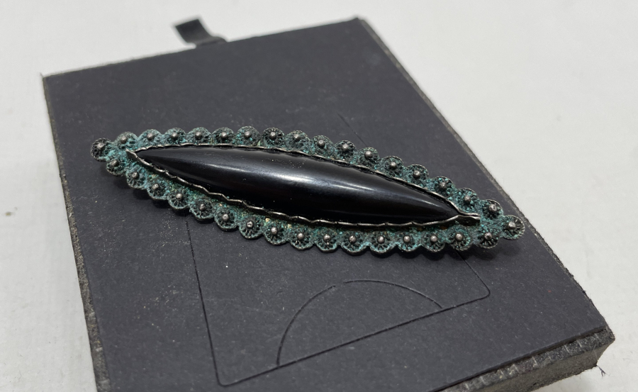 ÖZEL YAPIM OLTU TAŞLI GÜMÜŞ BROŞ