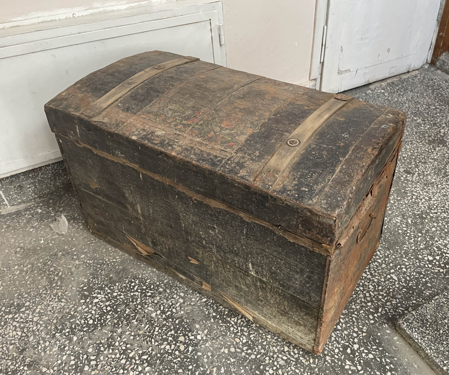 ÜZERİNDE OSMANLI DEVLET ARMASI BULUNAN GELİN SANDIĞI