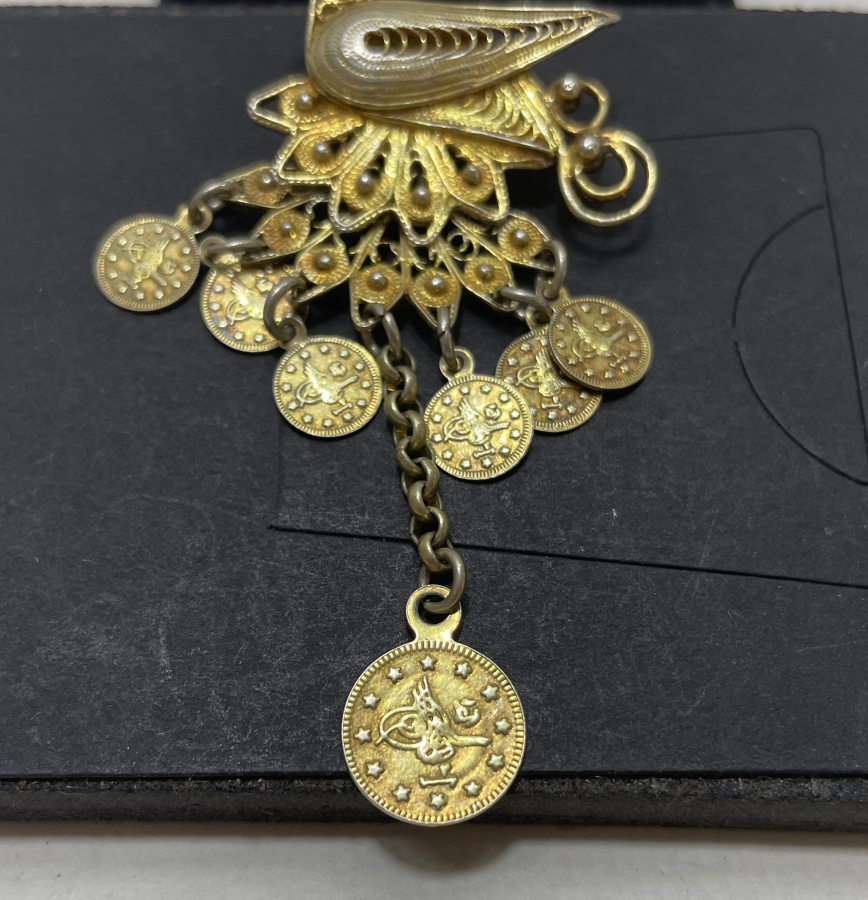 GÜMÜŞ ÜZERE ALTIN VERMEYLİ ÖZEL YAPIM BROŞ APLİK