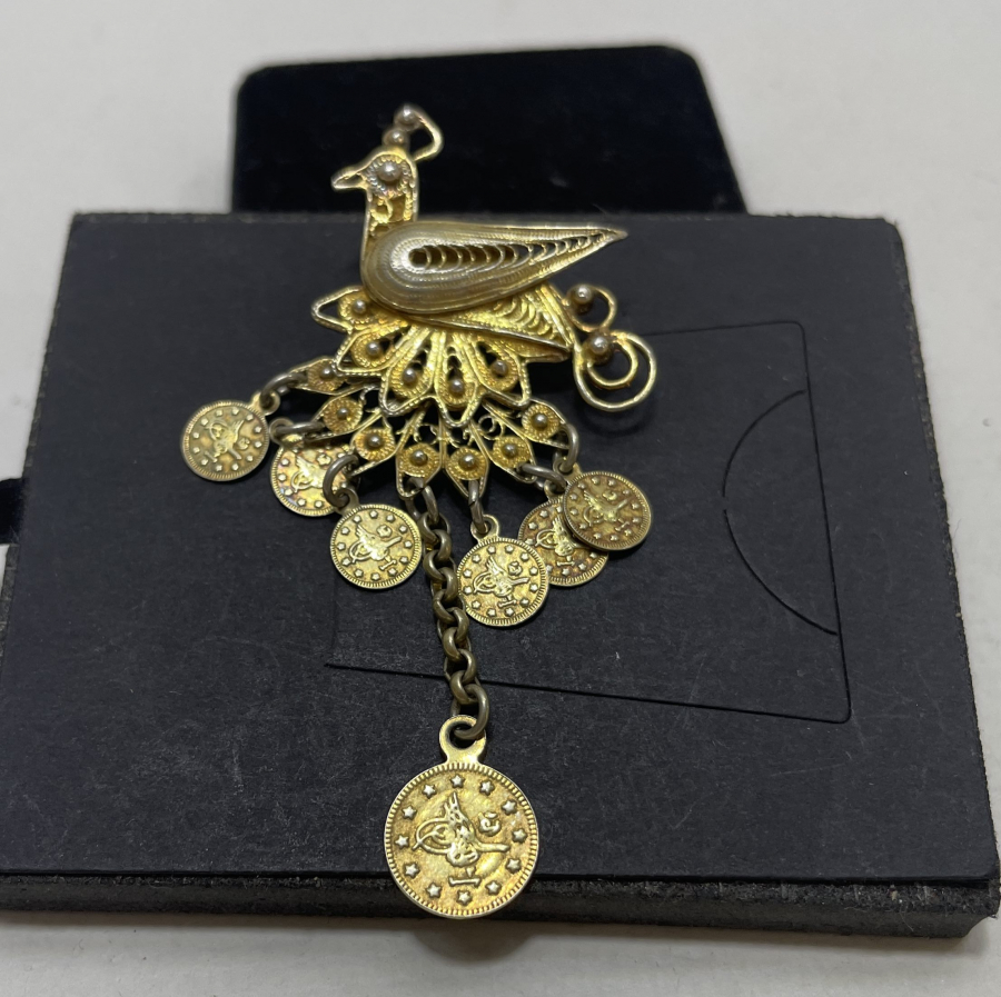 GÜMÜŞ ÜZERE ALTIN VERMEYLİ ÖZEL YAPIM BROŞ APLİK