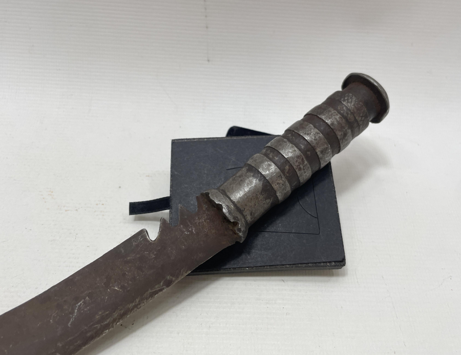 NADİR FORMDA ANTİKA KOMANDO BIÇAĞI