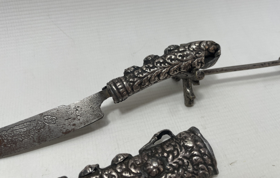 OSMANLI DÖNEMİ GÜMÜŞ KINLI VE GÜMÜŞ SAPLI KAMA - HANÇER