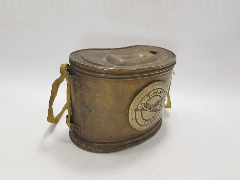 1925 TÜRK HAVA KURUMU METAL KUMBARA