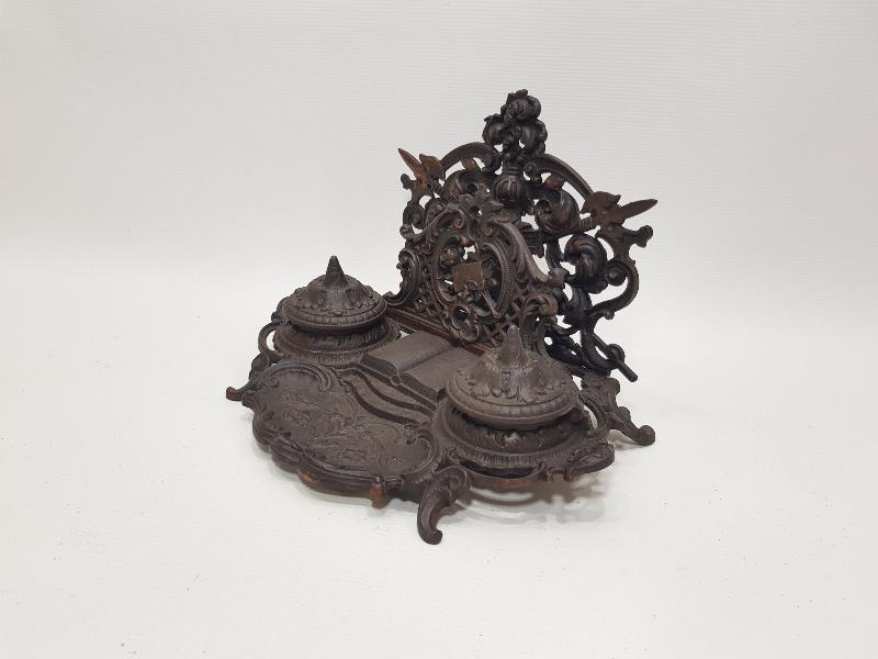 ART NOUVEAU HOKKA TAKIMI