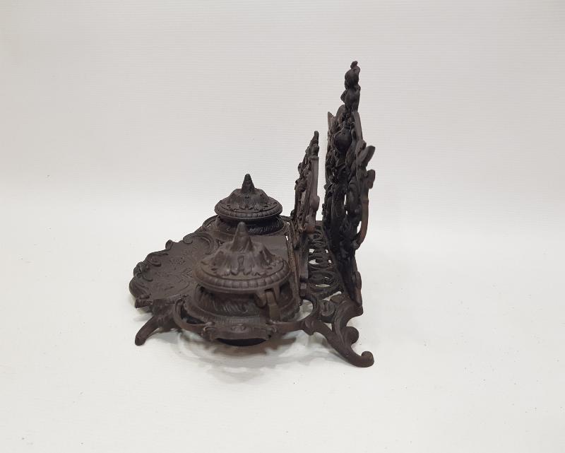 ART NOUVEAU HOKKA TAKIMI