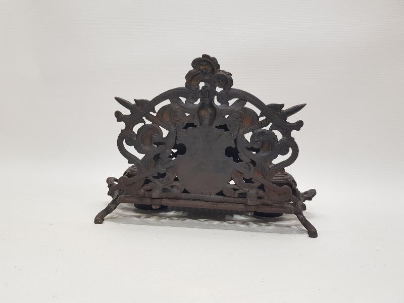 ART NOUVEAU HOKKA TAKIMI