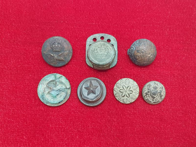 1. DÜNYA SAVAŞI DÖNEMİ 7 ADET ASKER VE SUBAY DÜĞMESİ