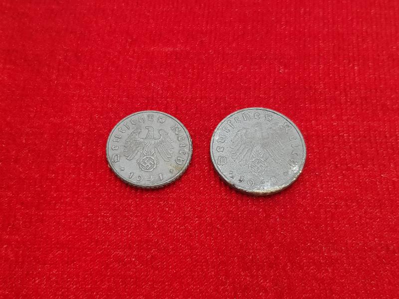 1941 VE 1945 TARİHLİ NAZİ ALMANYASI 5 VE 10 PFENNIGLER