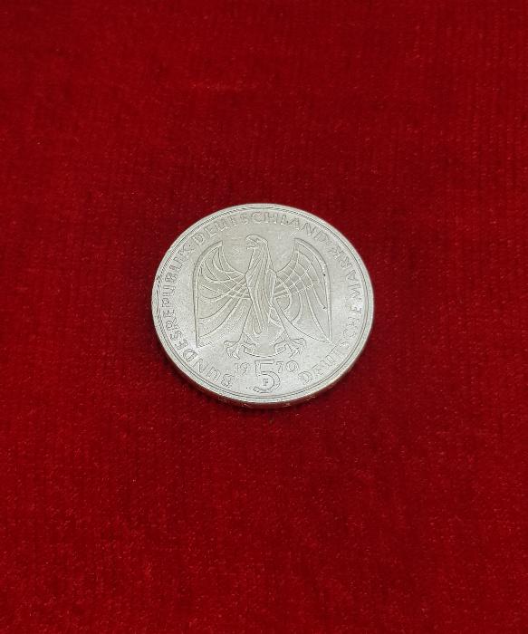 1970 TARİHLİ BEETHOVEN TEMALI GÜMÜŞ 5 MARK HATIRA PARA