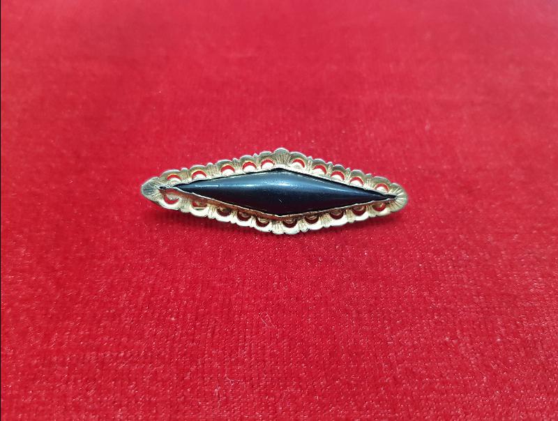 ANTİKA OLTU TAŞLI  ALTIN ÇERÇEVELİ BROŞ