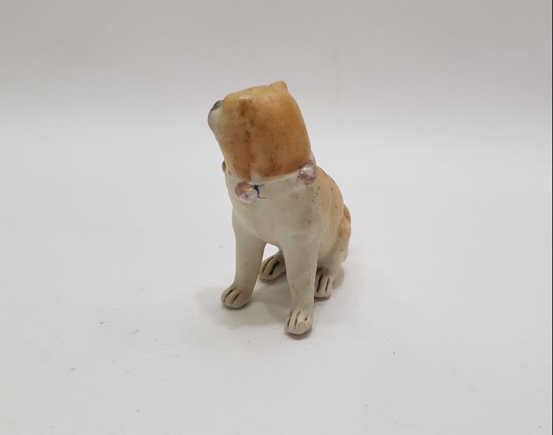 ANTİKA PORSELEN KÖPEK BİBLOSU