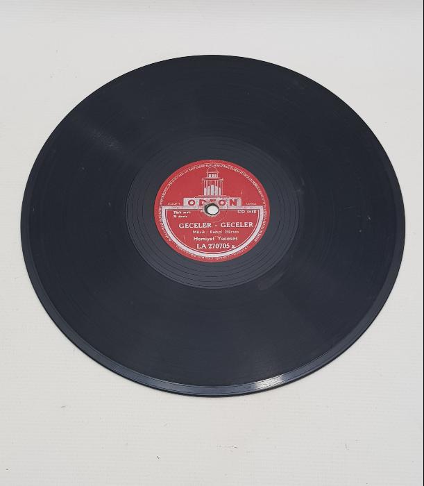 HAMİYET YÜCESES TAŞ PLAK