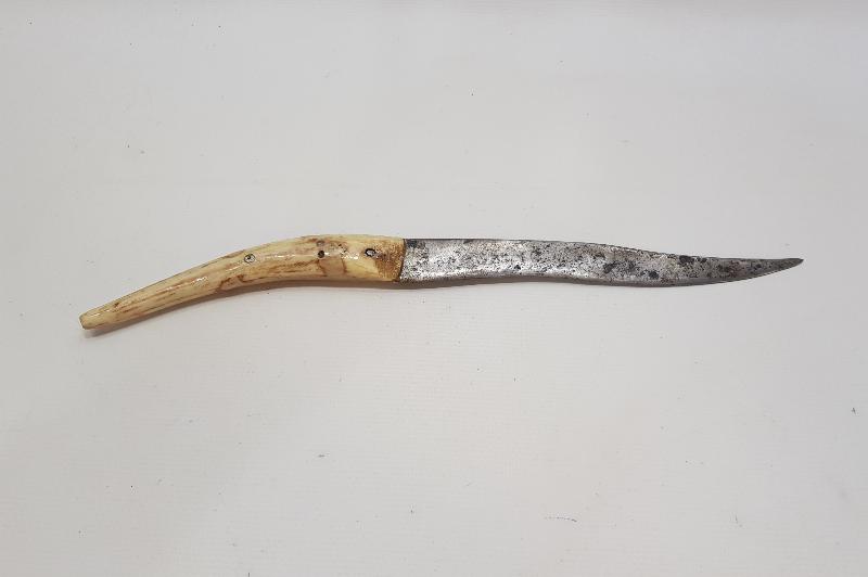 OSMANLI DÖNEMİ GEYİK BOYNUZU SAPLI SALDIRMA BIÇAK