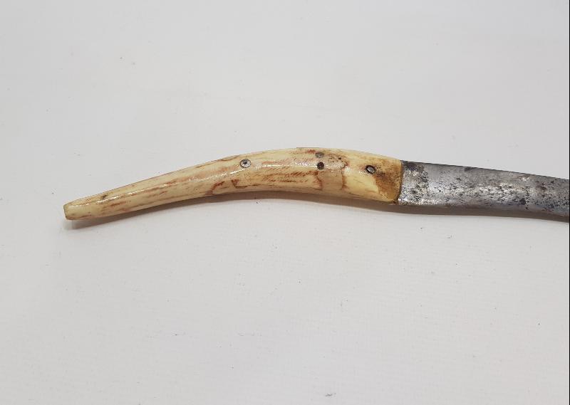 OSMANLI DÖNEMİ GEYİK BOYNUZU SAPLI SALDIRMA BIÇAK