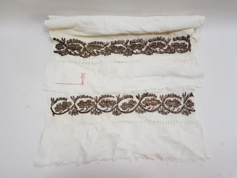 OSMANLI DÖNEMİ SÜLEYMANİYE İŞİ GÜMÜŞ SIRMA İŞLEMELİ HAVLU