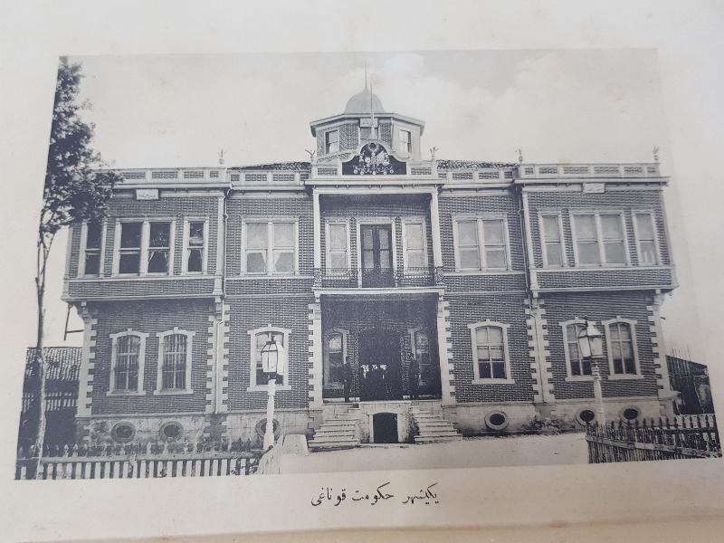 OSMANLICA GRAVÜR: BURSA YENİŞEHİR HÜKÜMET KONAĞI