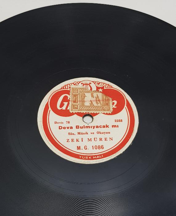 ZEKİ MÜREN TAŞ PLAK