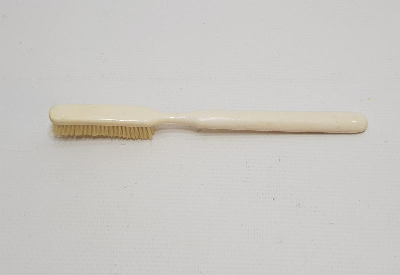 ANTİKA DİŞ FIRÇASI