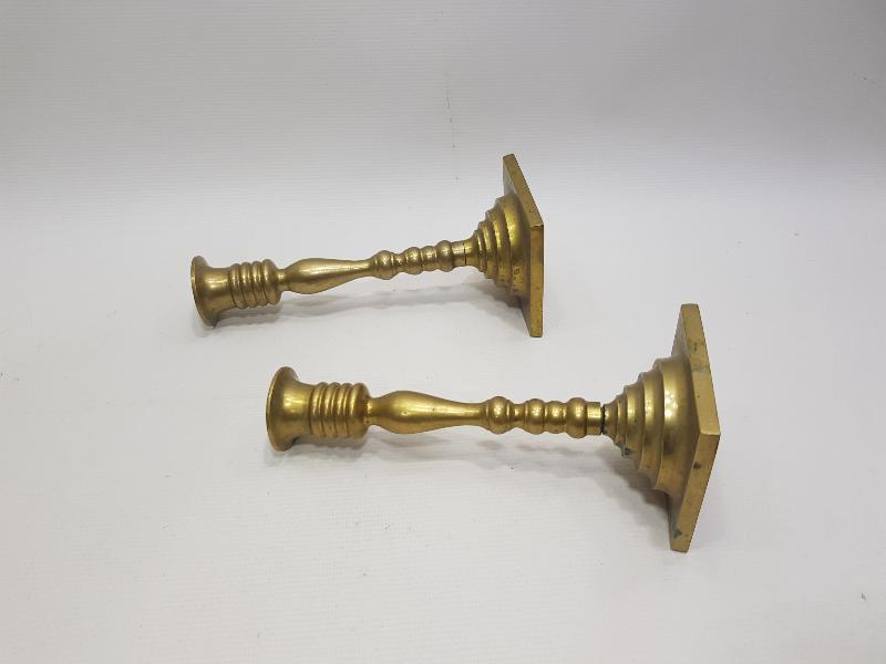 ANTİKA BİR ÇİFT PİRİNÇ ŞAMDAN