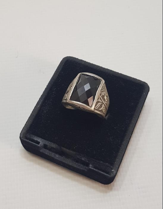 OBSİDYEN TAŞLI GÜMÜŞ ERKEK YÜZÜĞÜ