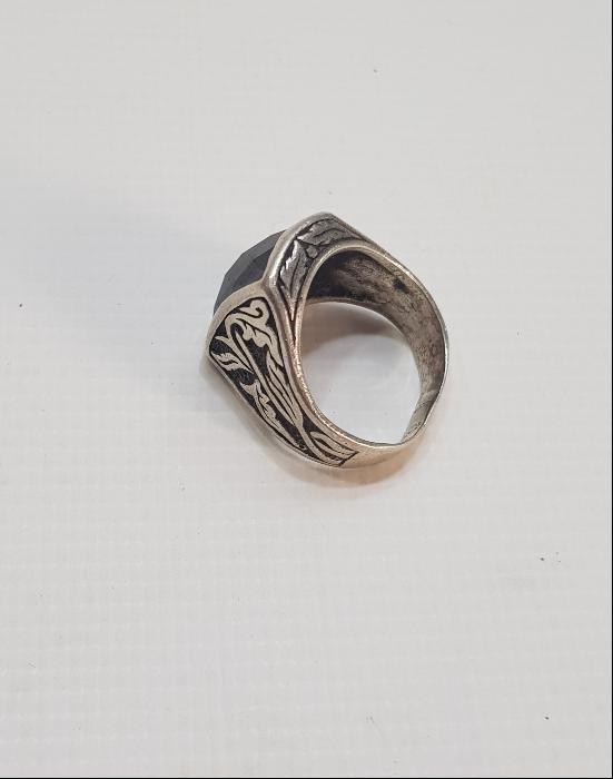 OBSİDYEN TAŞLI GÜMÜŞ ERKEK YÜZÜĞÜ