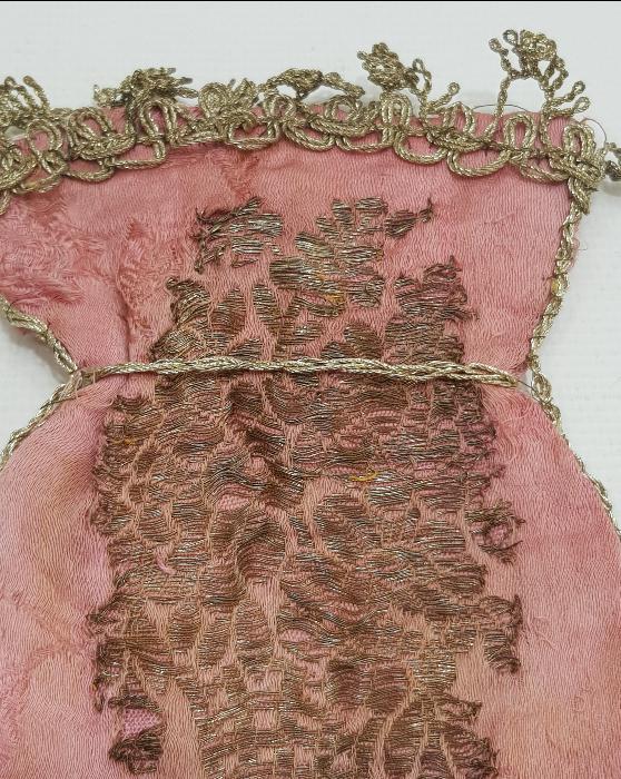 OSMANLI DÖNEMİ ALTIN SIRMA İŞLEMELİ GELİN KESESİ