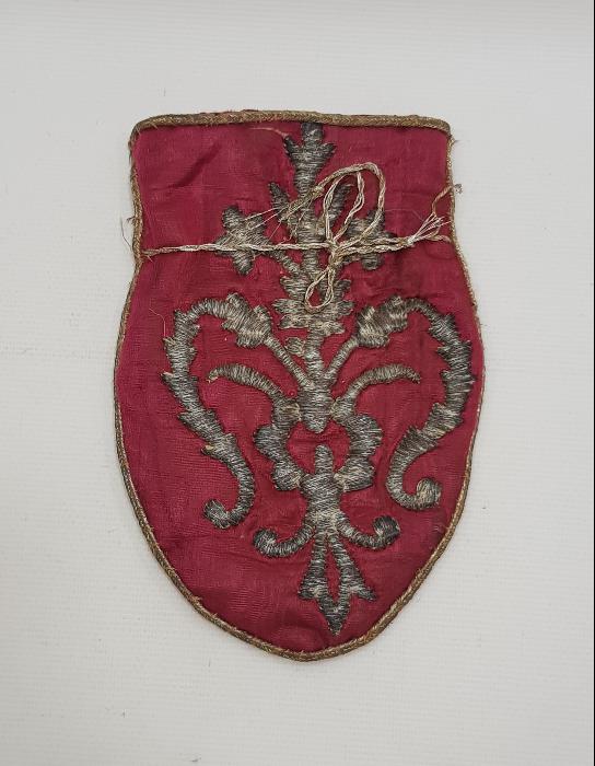 OSMANLI DÖNEMİ GÜMÜŞ SIRMA İŞLEMELİ İPEK PARA KESESİ