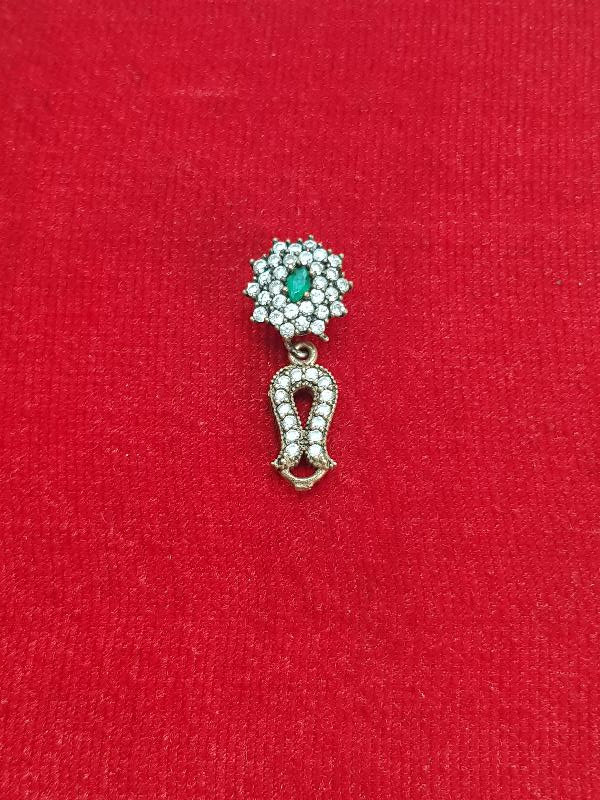 ÜZERİ ZİRKON TAŞLARLA SÜSLÜ GÜMÜŞ KOLYE UCU