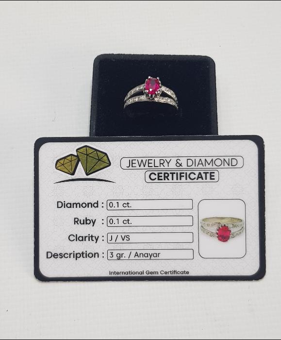 YAKUT TAŞLI PIRLANTA YÜZÜK