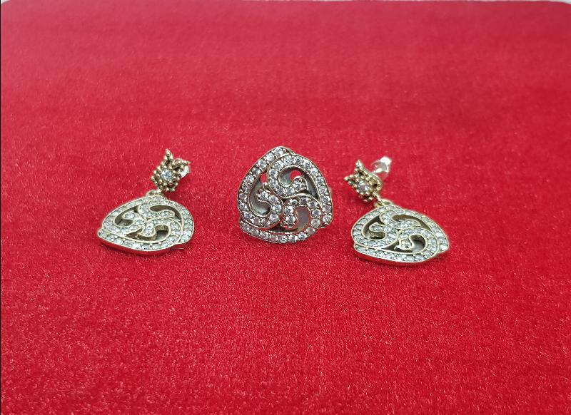 VAV HARFİ TEMALI GÜMÜŞ TAKI SETİ