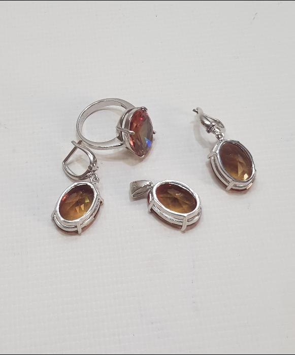 ZULTANİT TAŞLI GÜMÜŞ TAKI SETİ