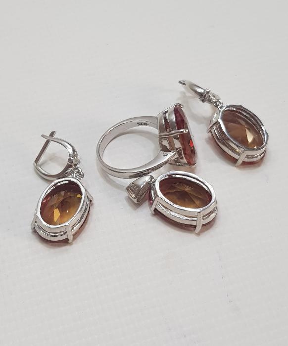 ZULTANİT TAŞLI GÜMÜŞ TAKI SETİ