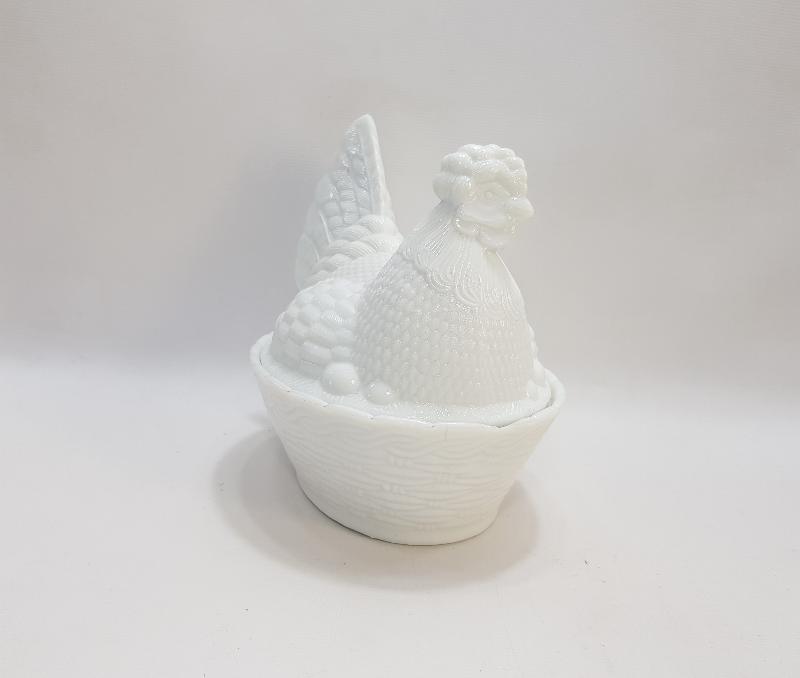 YUMURTLAYAN TAVUK TEMALI OPAL ŞEKERLİK