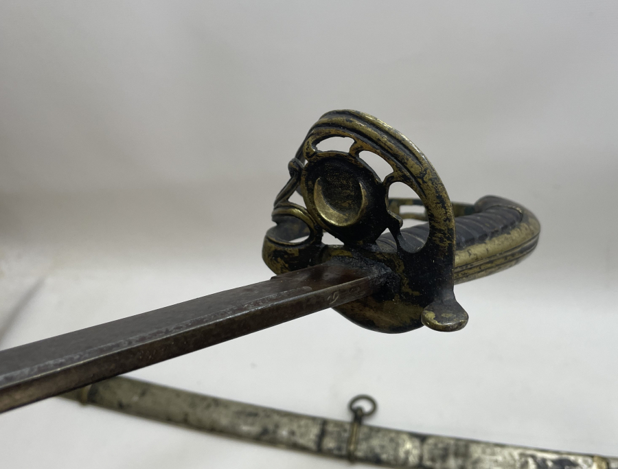 BALÇAĞI HİLALLİ OSMANLI DÖNEMİ NADİR FORMDA SÜVARİ KILICI