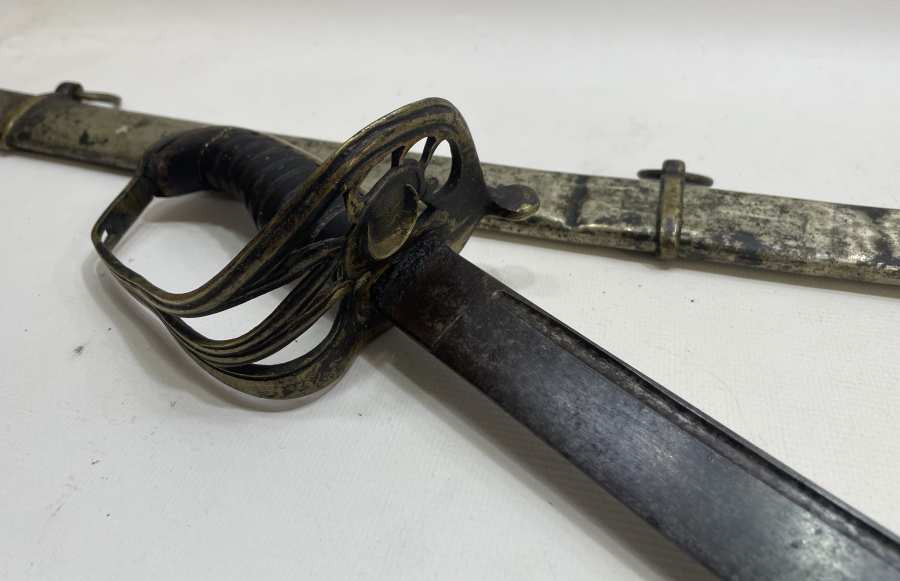 BALÇAĞI HİLALLİ OSMANLI DÖNEMİ NADİR FORMDA SÜVARİ KILICI