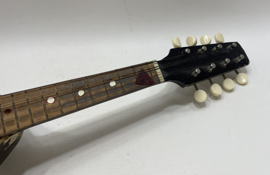 İZMİR İŞİ ANTİKA EL YAPIMI MANDOLİN