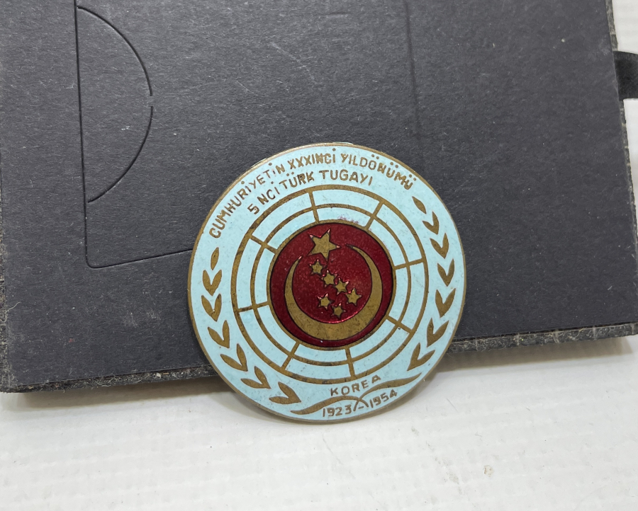 MİNELİ KORE HARBİ ROZETİ