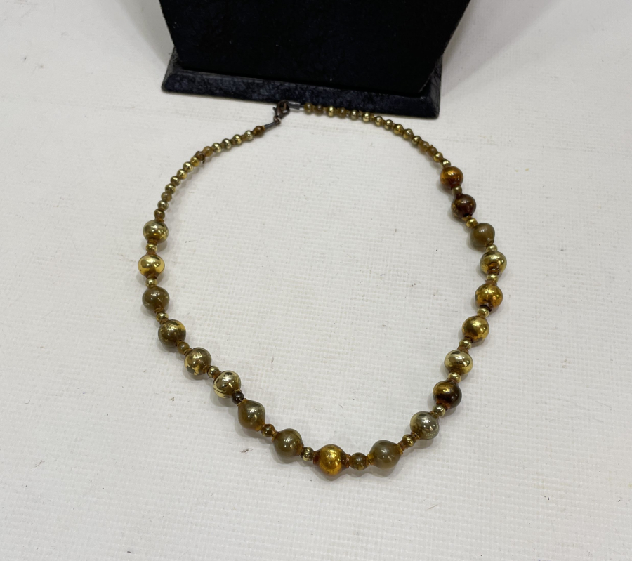 OSMANLI DÖNEMİ ALTIN YALDIZLI ÜFLEME CAM NADİR GERDANLIK	