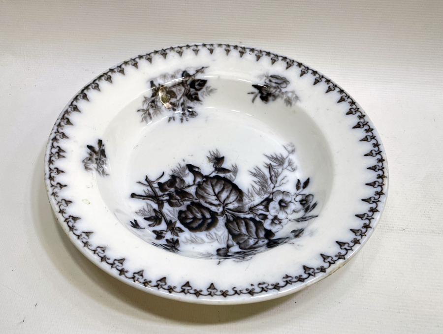 OSMANLI PAZARI İÇİN YAPILMIŞ PORSELEN TABAK